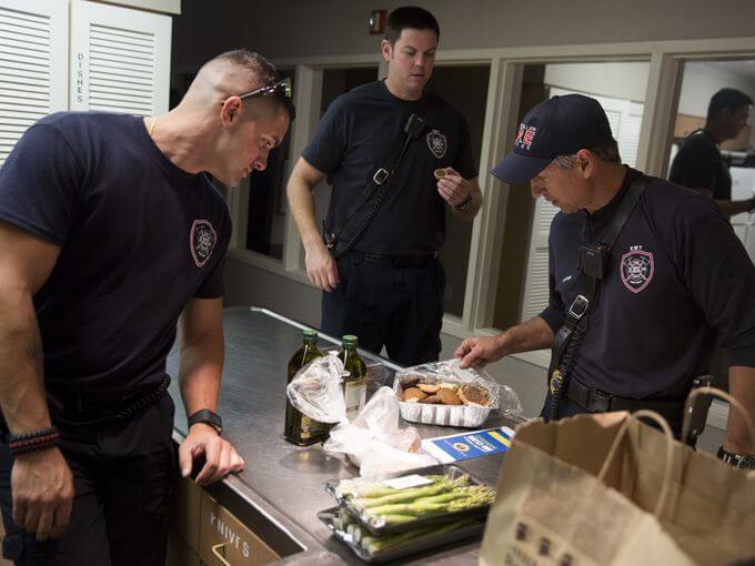 Sweet Thanks Given to Local Heroes